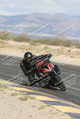 media/May-05-2025-Moto Forza (Mon) [[3c1838c5e5]]/2-B Group/Session 2 (Turn 7 Inside)/
